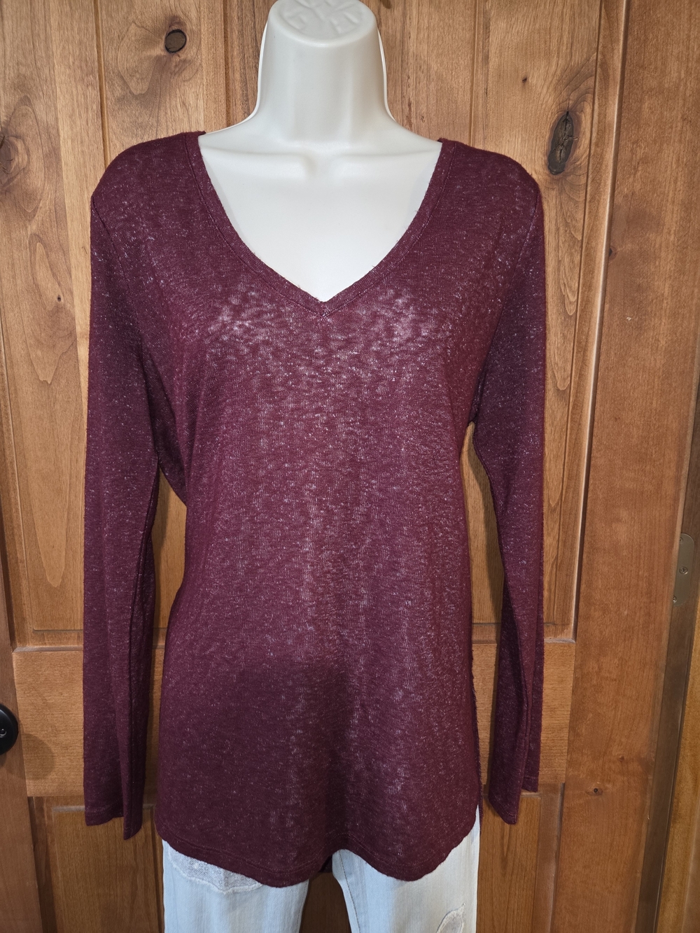 Massini V-Neck Long Sleeve Top in Burgundy